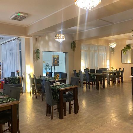 Hotel Sleep Wroclaw Ngoại thất bức ảnh