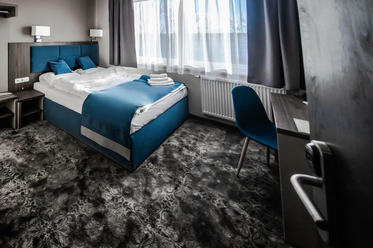 Hotel Sleep Wroclaw Ngoại thất bức ảnh