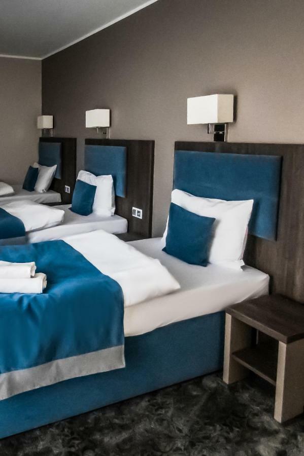 Hotel Sleep Wroclaw Ngoại thất bức ảnh